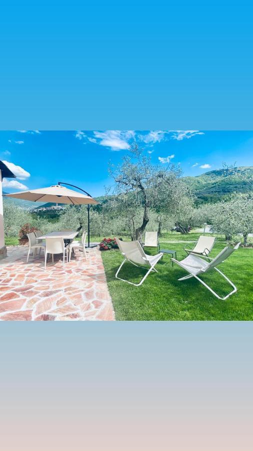 Casa Vacanze Gli Ulivi Borgomaro Bagian luar foto
