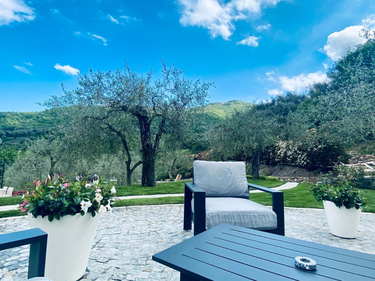 Casa Vacanze Gli Ulivi Borgomaro Bagian luar foto