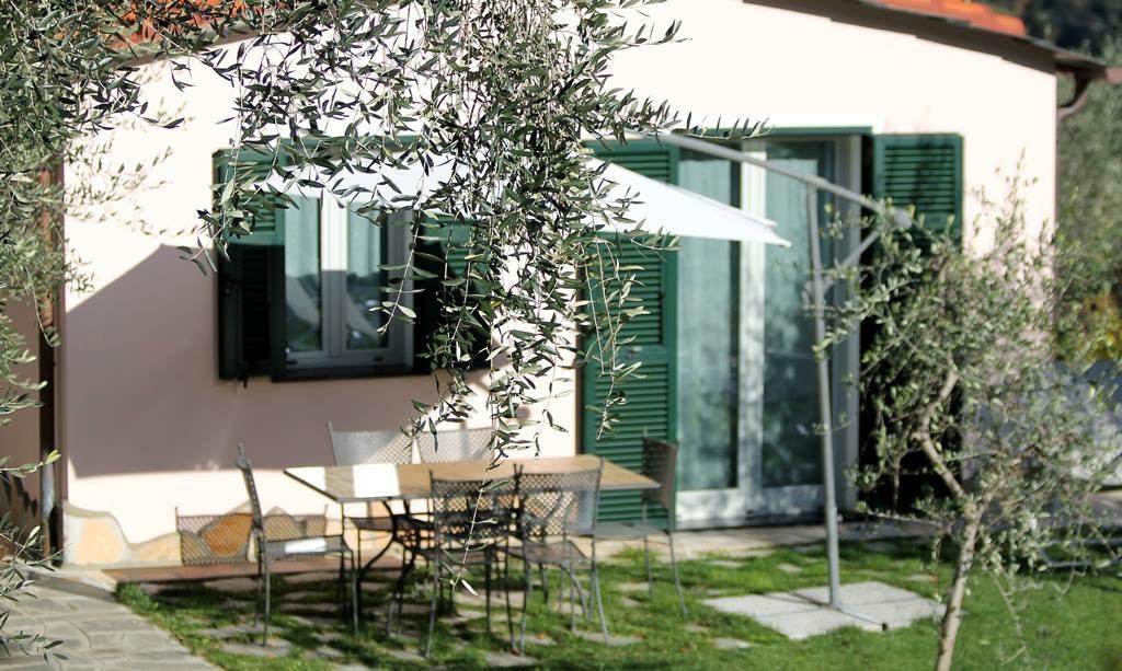 Casa Vacanze Gli Ulivi Borgomaro Bagian luar foto