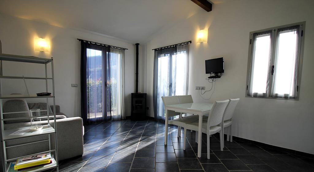 Casa Vacanze Gli Ulivi Borgomaro Bagian luar foto
