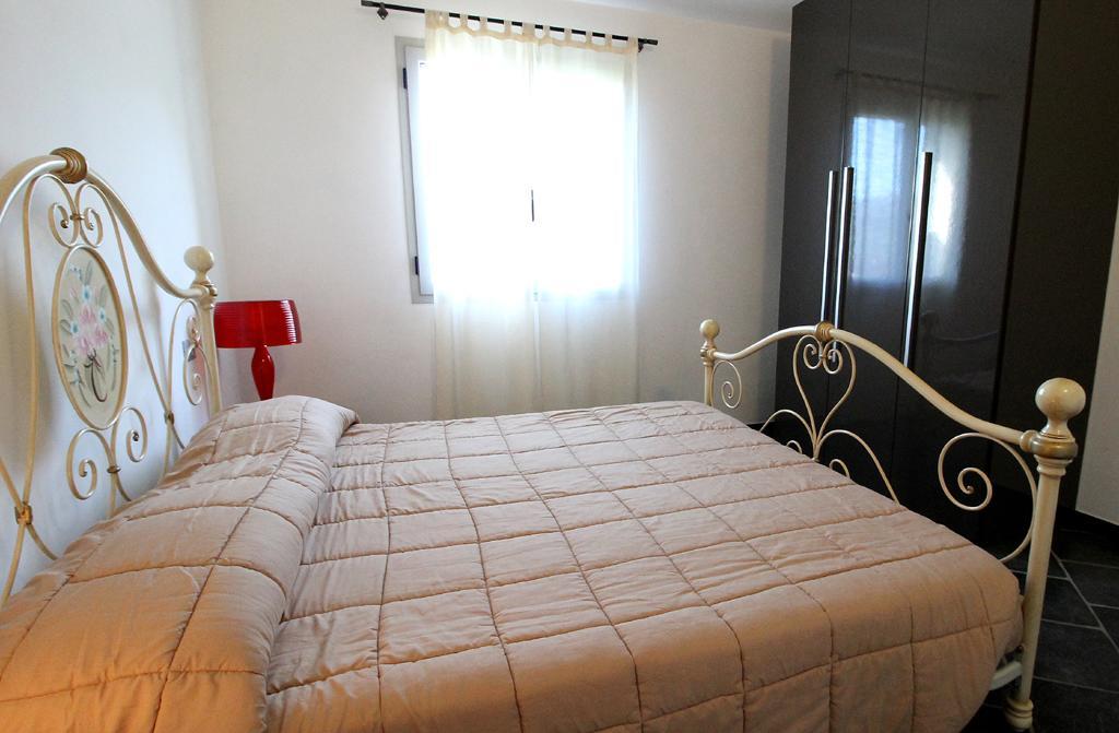 Casa Vacanze Gli Ulivi Borgomaro Bagian luar foto